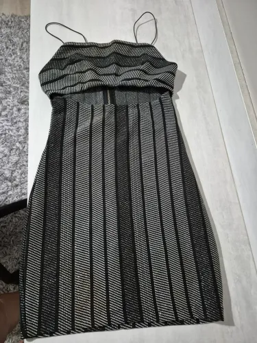 Vestido preto e cinza da marca Chocolate Doce tamanho P