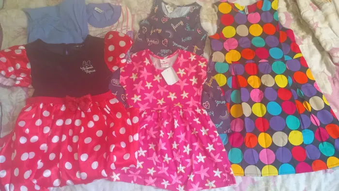 ROUPAS BRECHÓ