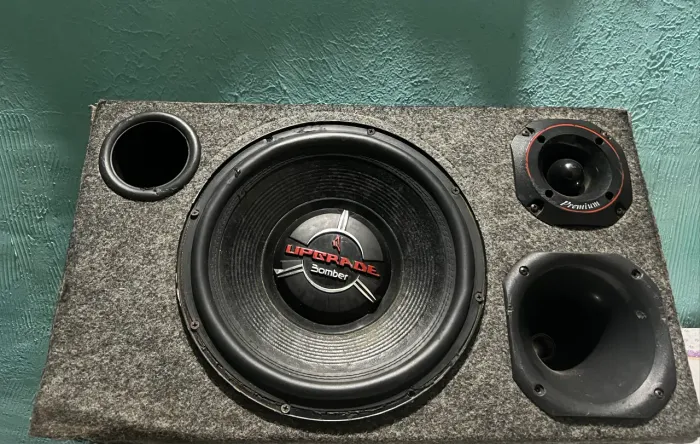 Caixa Acustica Trio Subwoofer Bomber Upgrade