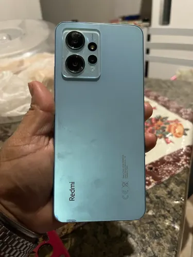 Vendendo celular redmi note 12  por 600