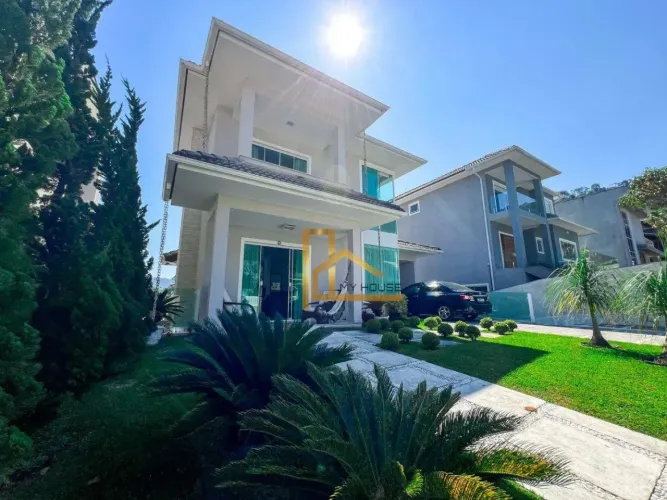 CASA EM CONDOMÍNIO COM 4 QUARTOS (2 SUÍTES) E LAZER PRIVATIVO