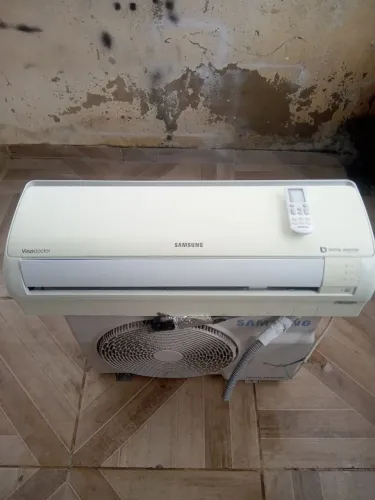 Ar condicionado split hi wall Samsung inverter 9 mil BTUs 