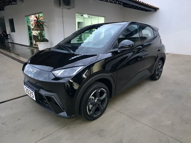 BYD Dolphin Mini (Elétrico) 2025