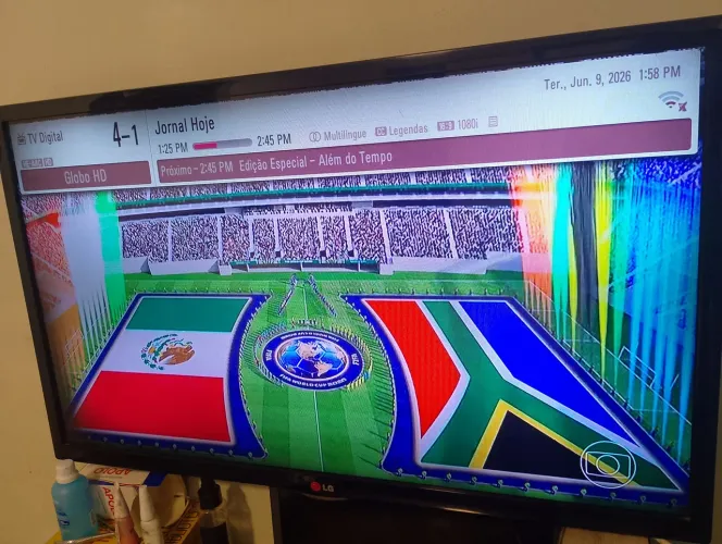 Tv LG 32' não é smartv.