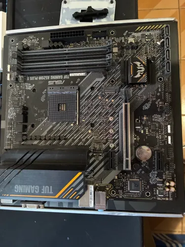 PLACA MÃE ASUS TUF GAMING A520M PLUS 2 ( EM CURTO)