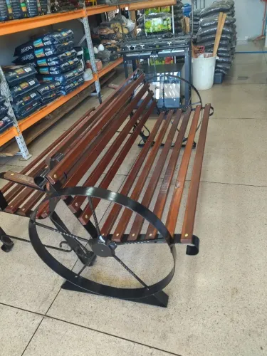 Banco Rústico Ferro e Madeira