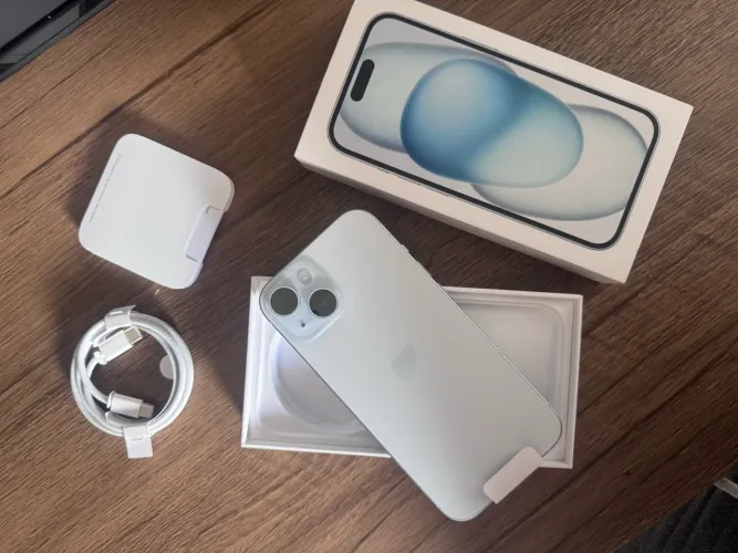 iPhone 15 128gb azul 