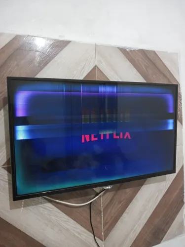 Tv 32 aoc