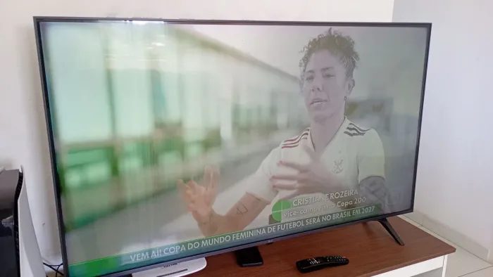 Tv LG 55 polegadas 4k com defeito na imagem