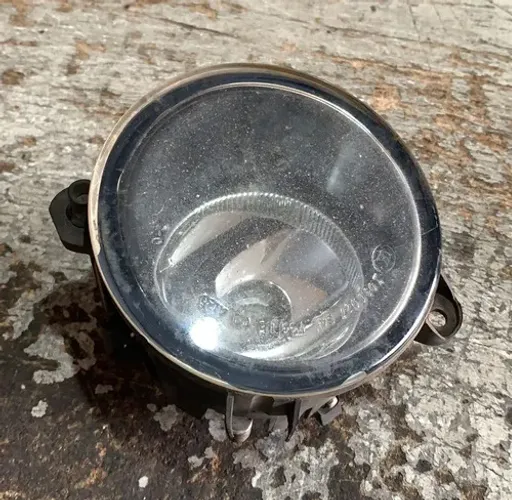 Farol Milha Lado Direito Range Rover Sport 2008 / Avaria