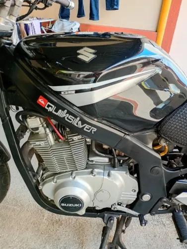 Suzuki GS 500