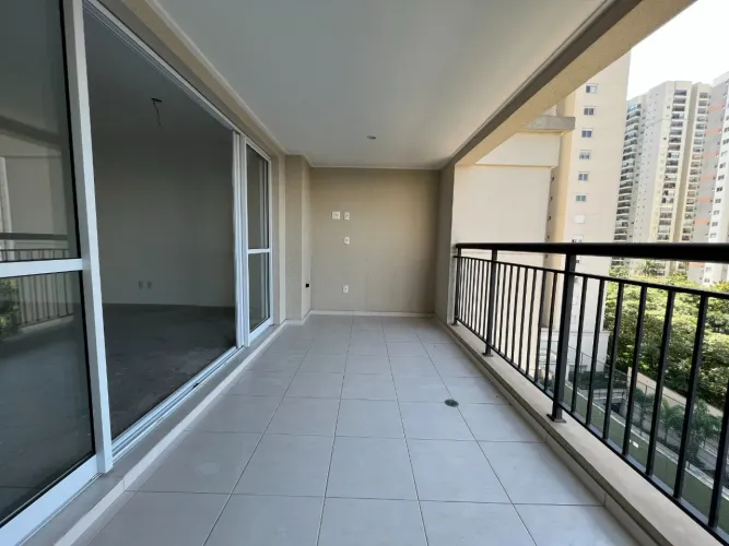 APARTAMENTO À VENDA NO JARDIM FLOR DA MONTANHA, 3 DORMITÓRIOS, 1 SUÍTE. 2 VAGAS DE GARAGEM