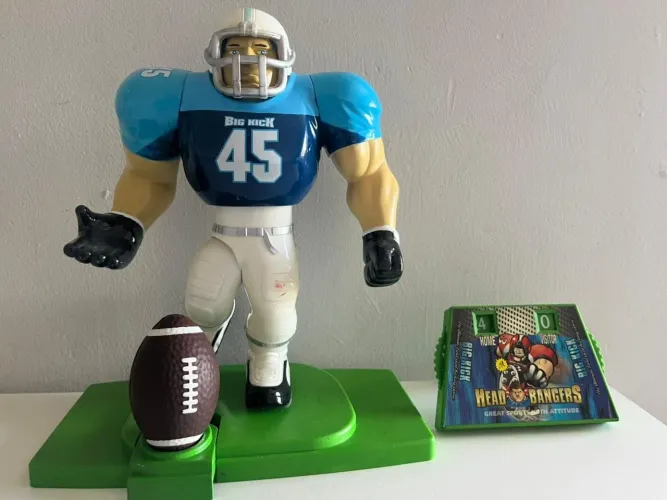 brinquedo vintage de futebol americano "Funrise Head Bangers Big Kick Football".ORIGINAL