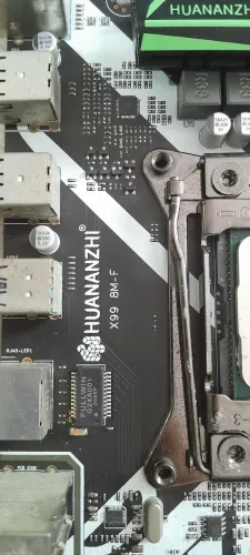 Placa mãe HUANANZHI X99 8M-F 