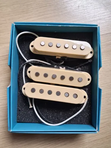 Trio de Captadores Single Coil Tagima