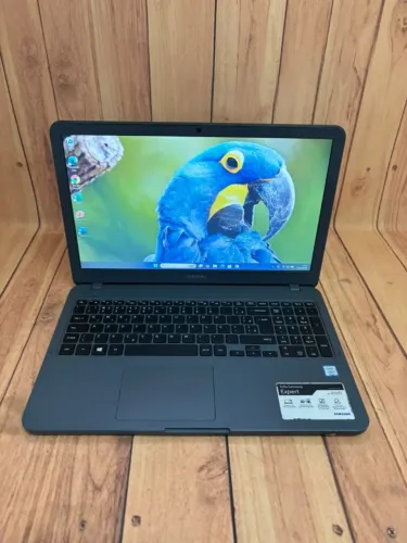 Notebook Samsung i5 com 8gb ddr4, SSD e Garantia