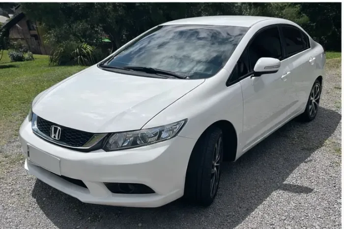 Honda Civic Sedan LXR 2.0 Flexone 16V Aut. 4P 2016