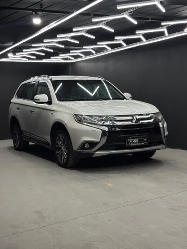 Mitsubishi Outlander 3.0/ GT 3.0 V6 Aut. 2016