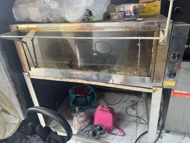 FORNO ELÉTRICO PROFISSIONAL À VENDA!