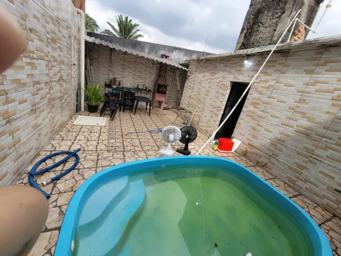 CASA NA LUIZ LEMOS COM PISCINA E CHURRASQUEIRA