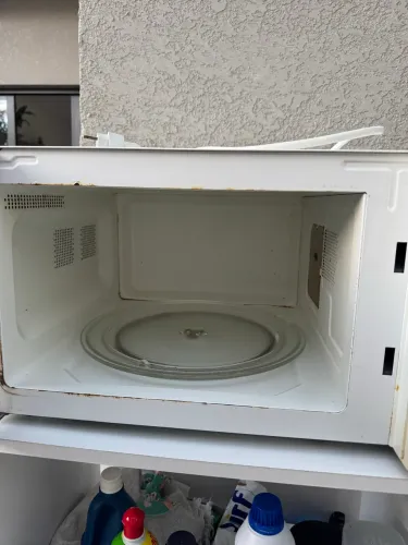 Microondas Eletrolux usado