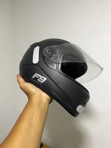 CAPACETE