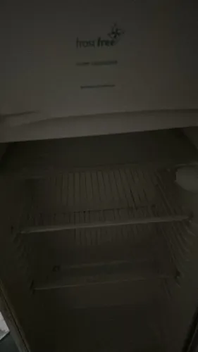 Vendo geladeira 300