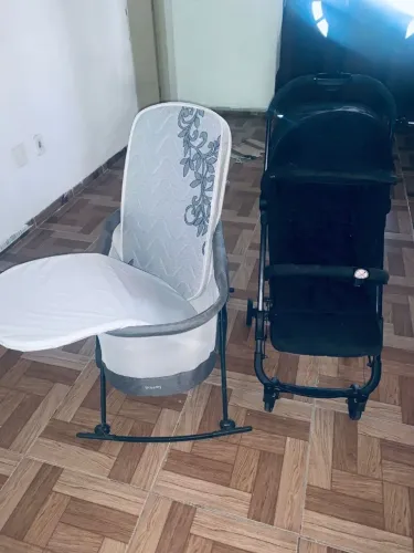 Berço e carrinho