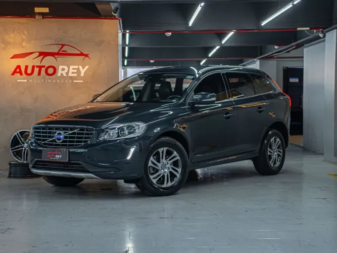 Volvo XC-60 XC 60 T-5 Dynamic 2.0 FWD Turbo Gasolina 4P AUT 2015