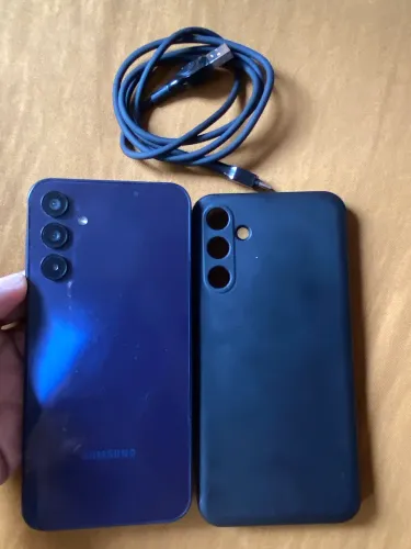 CELULAR A15 256 GIGA TODO BOM NENHUM DEFEITO