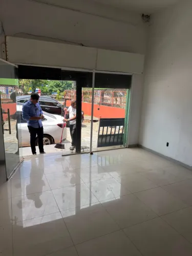 Sala comercial Cohama