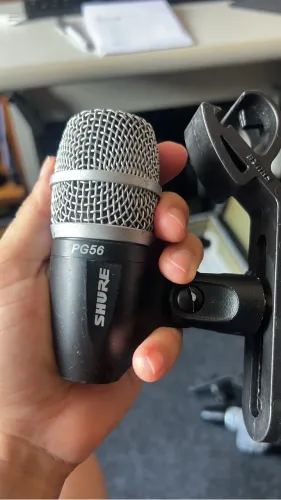 Vendo Kit de microfone de Bateria - AKG D112 + 3 PG56