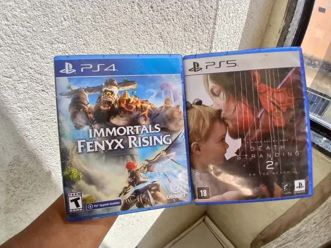 Vendo dois jogos PS5