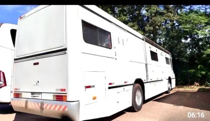 Motorhome Mercedes-Benz OF-1621 Completo | Garagem para Moto | Pronto para Viajar