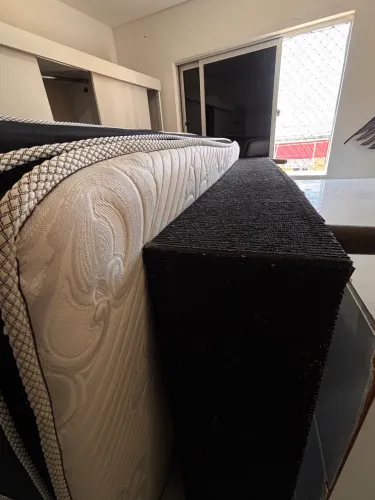 Colchão Queen Ortobom + Base de Cama