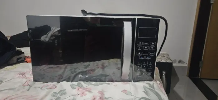 Micro-ondas Philco 28 litros