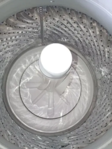 Cesto com a carcaça da mesma da máquina Brastemp 12kg em bom estado