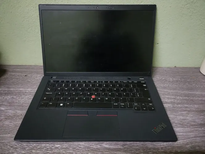 Vendo notebook Lenovo ThinkPad empresarial de 12° geração