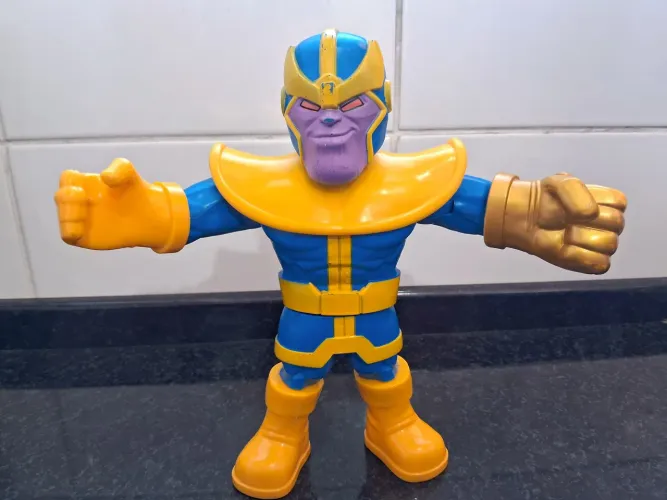 Boneco Mega Migthies Marvel Thanos Hasbro 