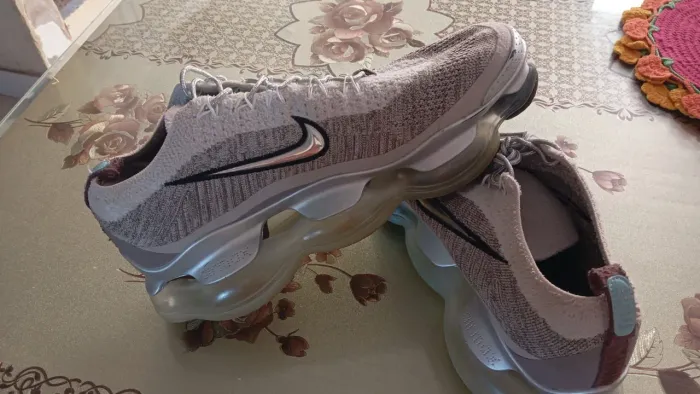 Vendo tênis Nike
