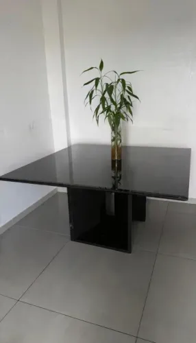 Mesa de jantar 8 lugares