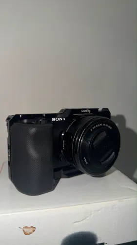 Zv-E10 + Kit 16-50 + 30mm 1.4