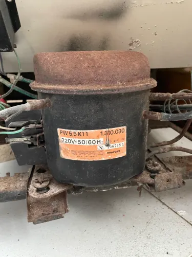 Motor de Freezer Brastemp