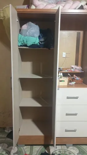 vende-se guarda roupa
