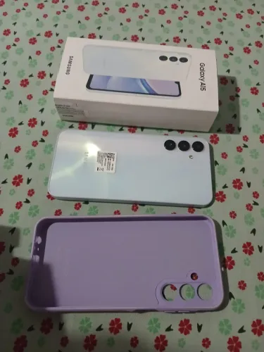 Vendo celular semi novo samsung a15 ja com película carregador original