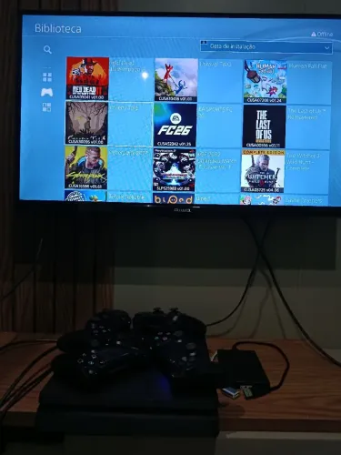 Ps4 slim 1 tb desbloqueado + 4 controles!