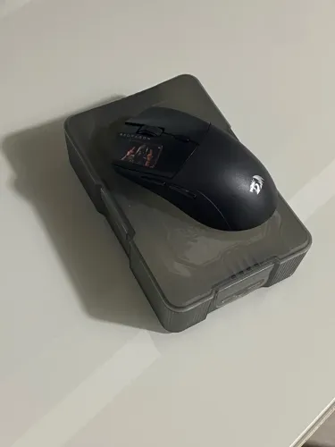 ? MOUSE REDRAGON M-815std ?
