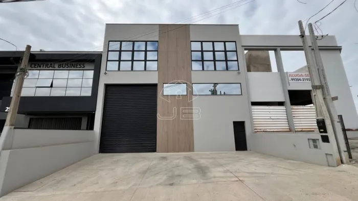 GALPÃO COM 698,00 M² DE ÁREA CONSTRUIDA, ALUGA EM PAULÍNIA/SP.