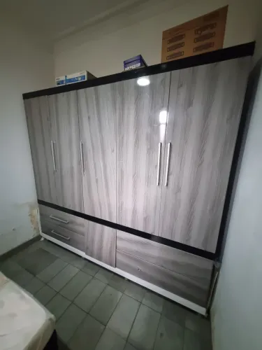 Guarda Roupa Casal 5 Portas - Grande - Otimo Estado