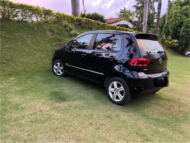 Volkswagen Fox Highline 1.6 Flex 16V 5P 2015